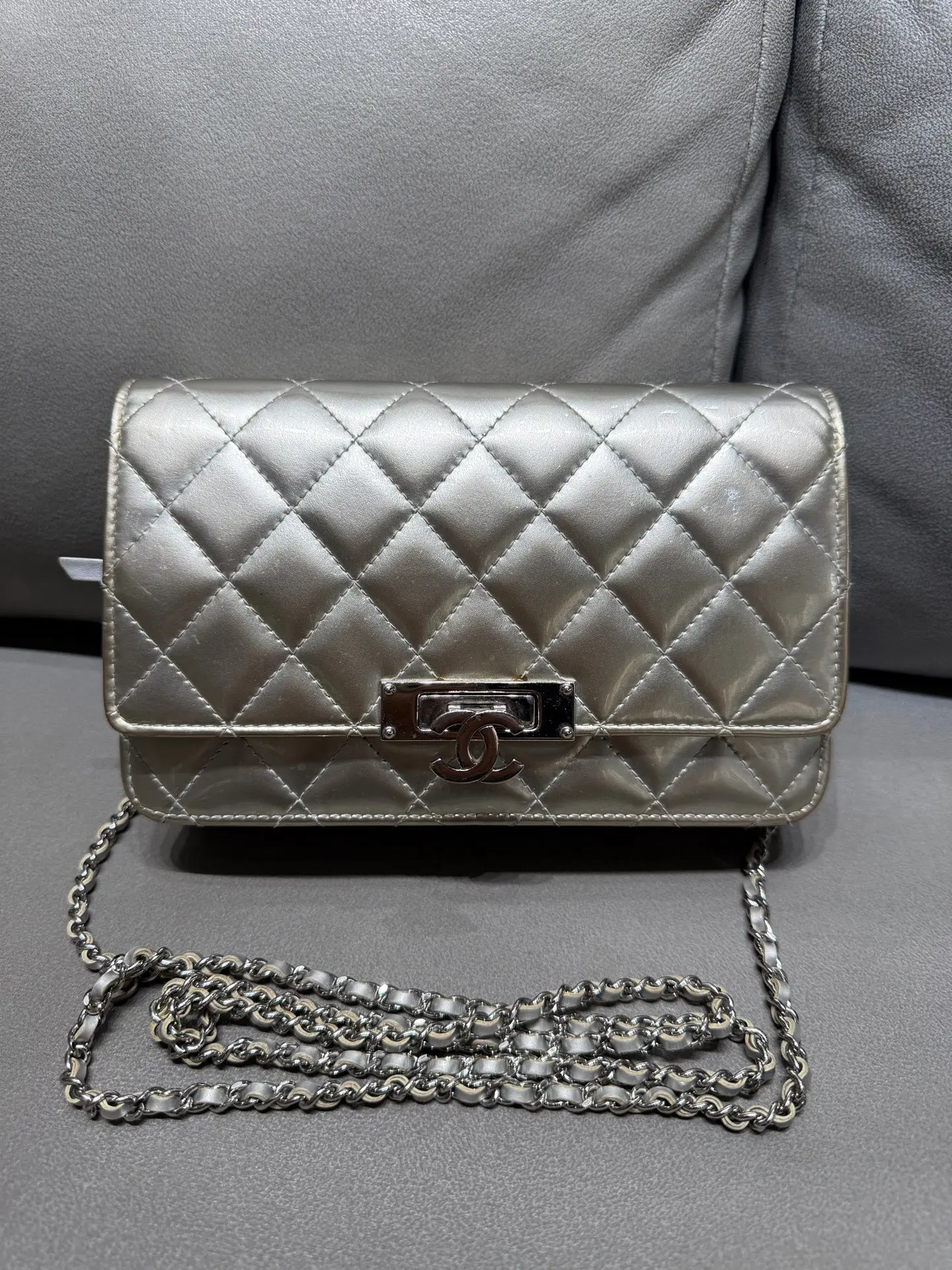 Pre-owned CHANEL 2.55 leather handbag