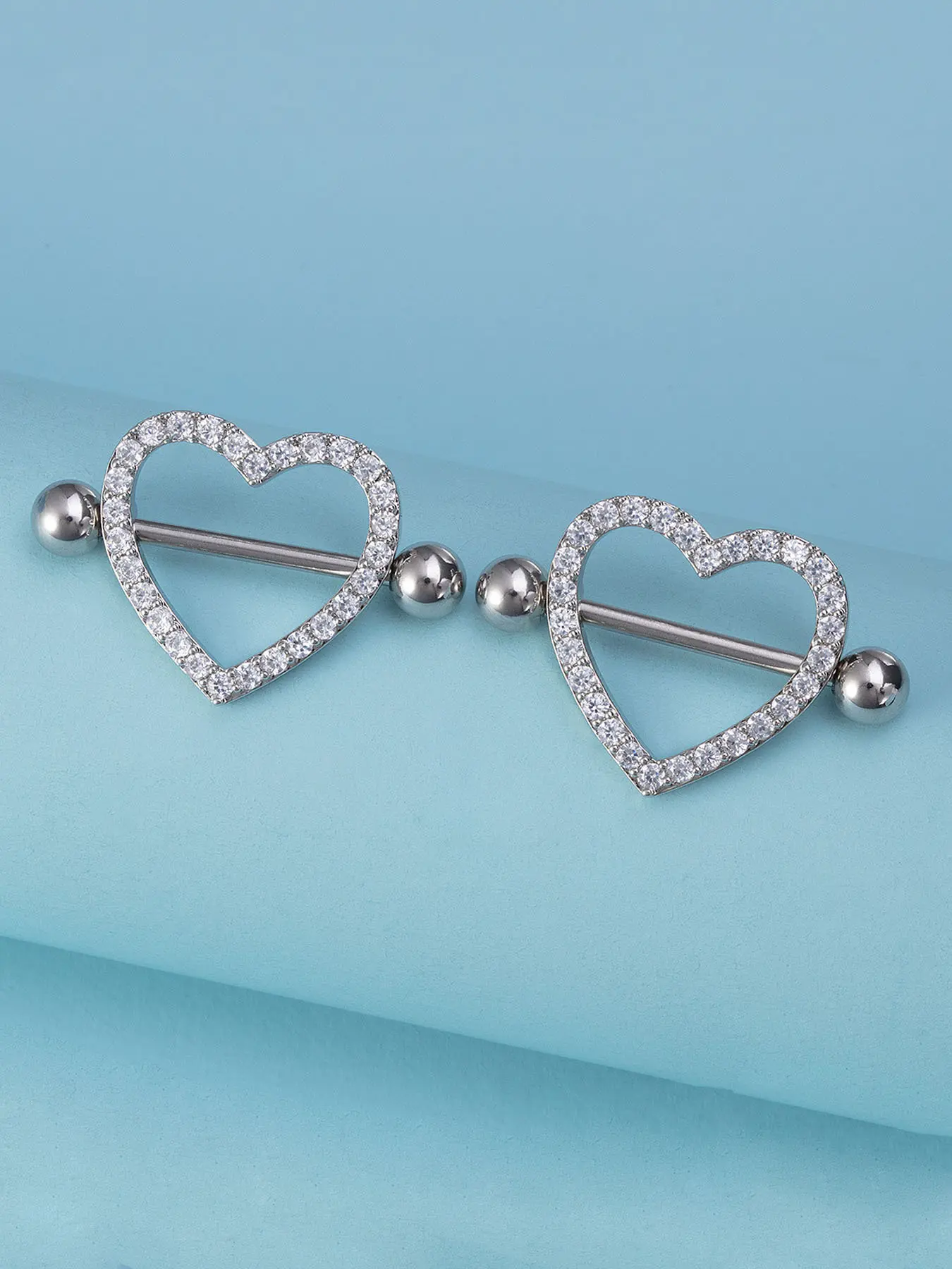 1pair Heart Shaped Rhinestone Decor Nipple Ring, Cute Nipple Straight Barbell 14G, Fashionable Body Piercing Jewelry for Women Hypoallergenic Stainless Steel, Trendy All-match & Exquisite Jewelry for Gift, Heart Design Chain, Body Jewellery