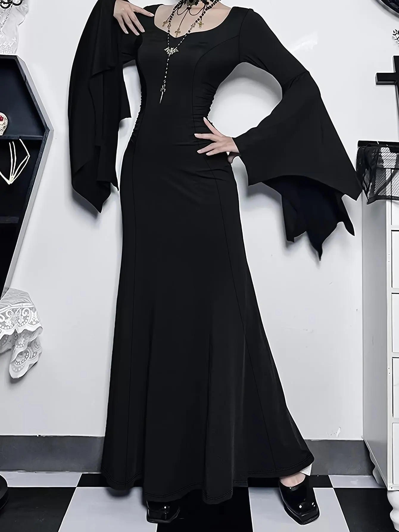 Women's Gothic Witch Vampire Maxi Dress | Sexy Black Long Sleeve Gown | Halloween  Costume Cosplay | TikTok Trending Dark Aesthetic Clubwear Outfit - TikTok  Shop