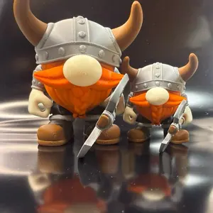 Viking Warrior 3D Print – Bearded Norse Hatchet Fighter – Small Figurine Decor