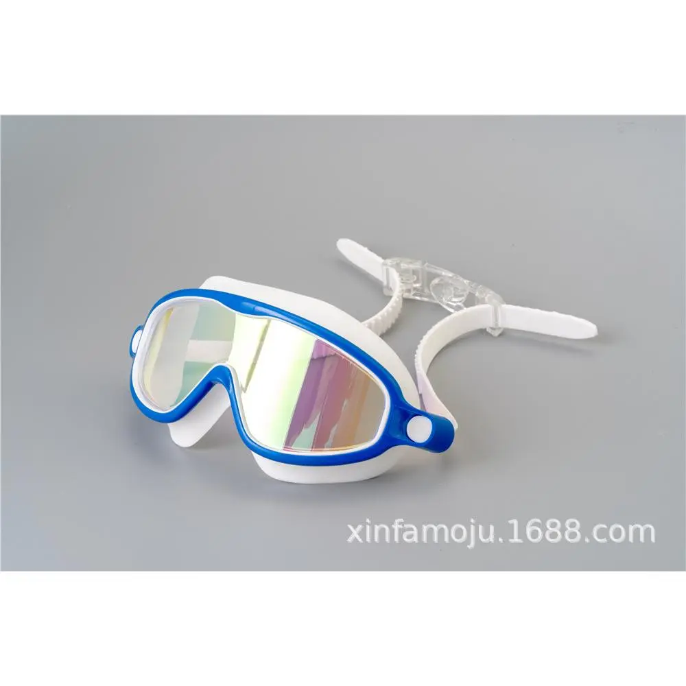 Dazzling blue and white/boxed