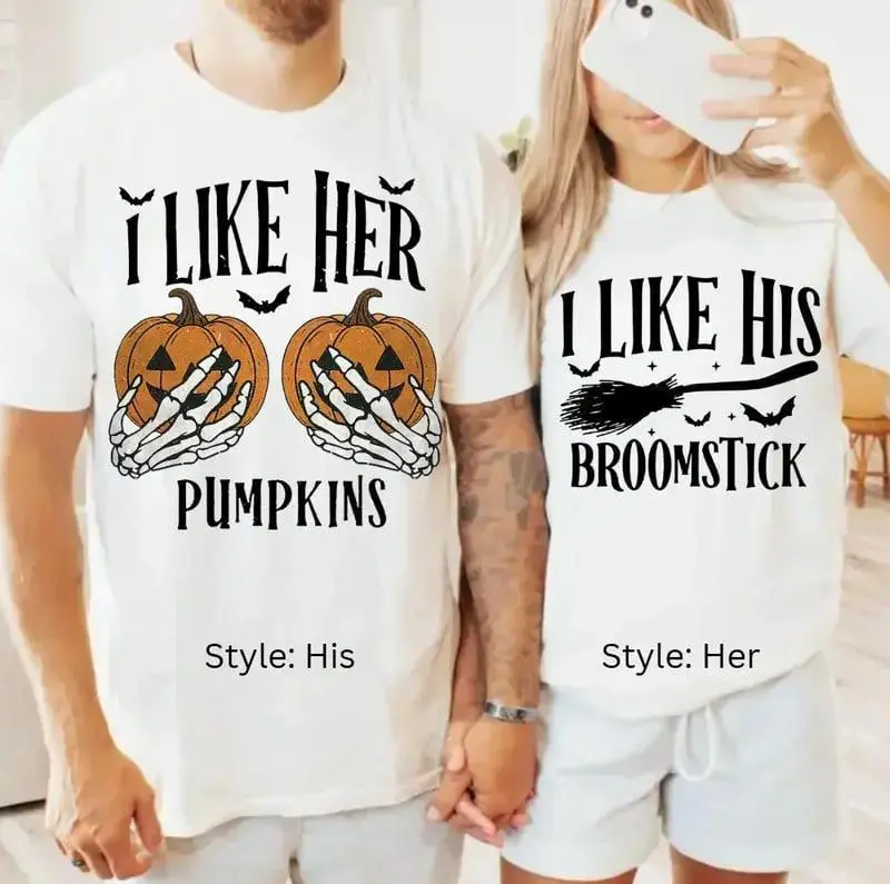 Cute Halloween Couple T-Shirt - “I Like Her Pumpkins” And “I Like His Broomstick” Funny Matching Pumpkin Tee, Perfect For Spooky Season, Casual Parties, And Playful Festive Outfits