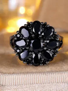 Unique Black Flower Design Ring - Elegant Synthetic Zirconia Stackable Engagement Rings for Women & Girls, Perfect for Wedding Jewelry, Daily Wear Valentine's Day Gift, Cubic Zirconia Rings, Stacking Rings