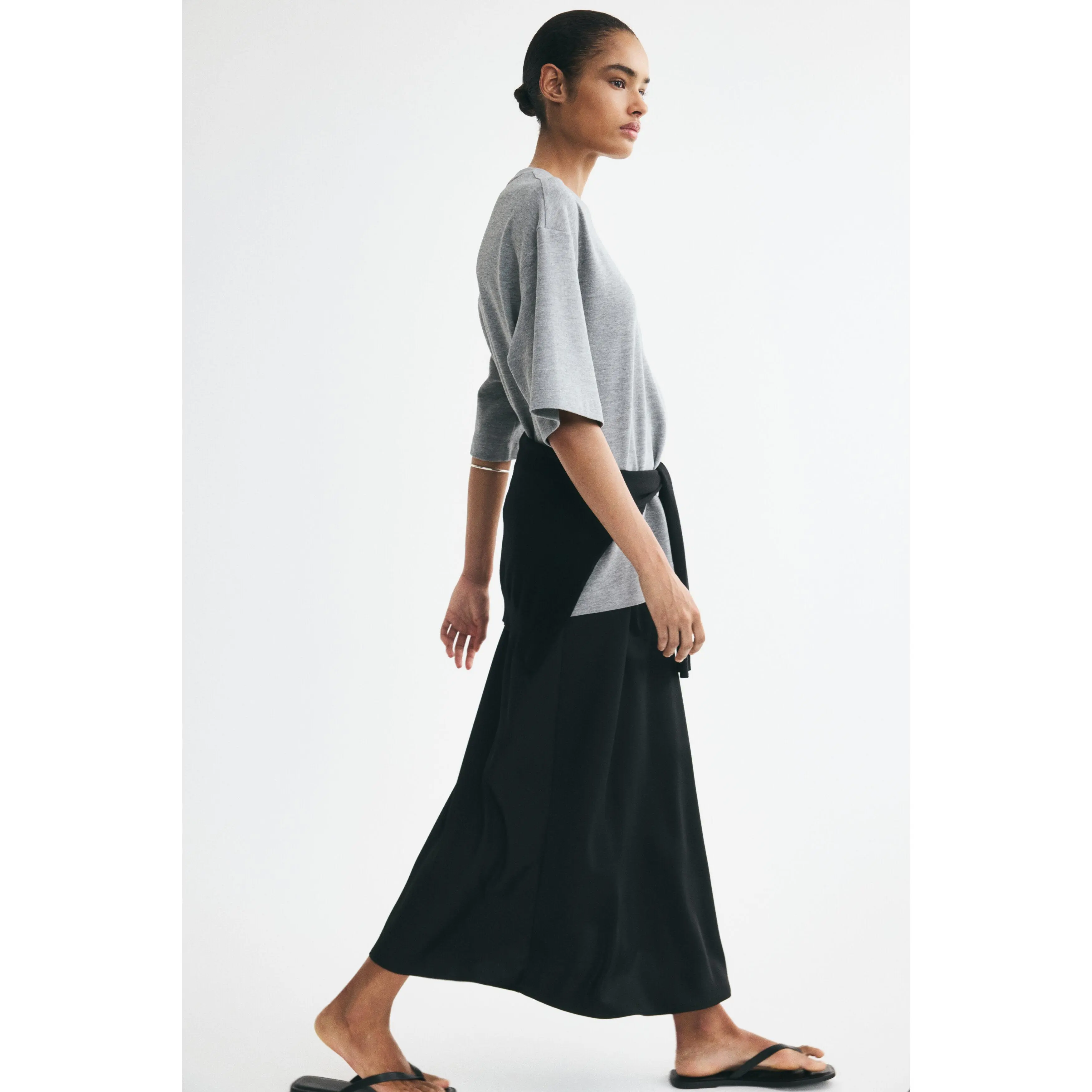 H&M Midi skirt