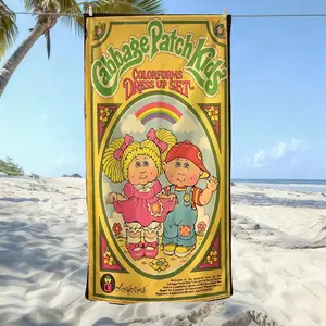 Cabbage Patch design beach towel is suitable for the seaside, evening sunset, Christmas gift to add happiness to the family, but also suitable for island vacation beach party, start to add style, Valentine's Day gift to lover romance.