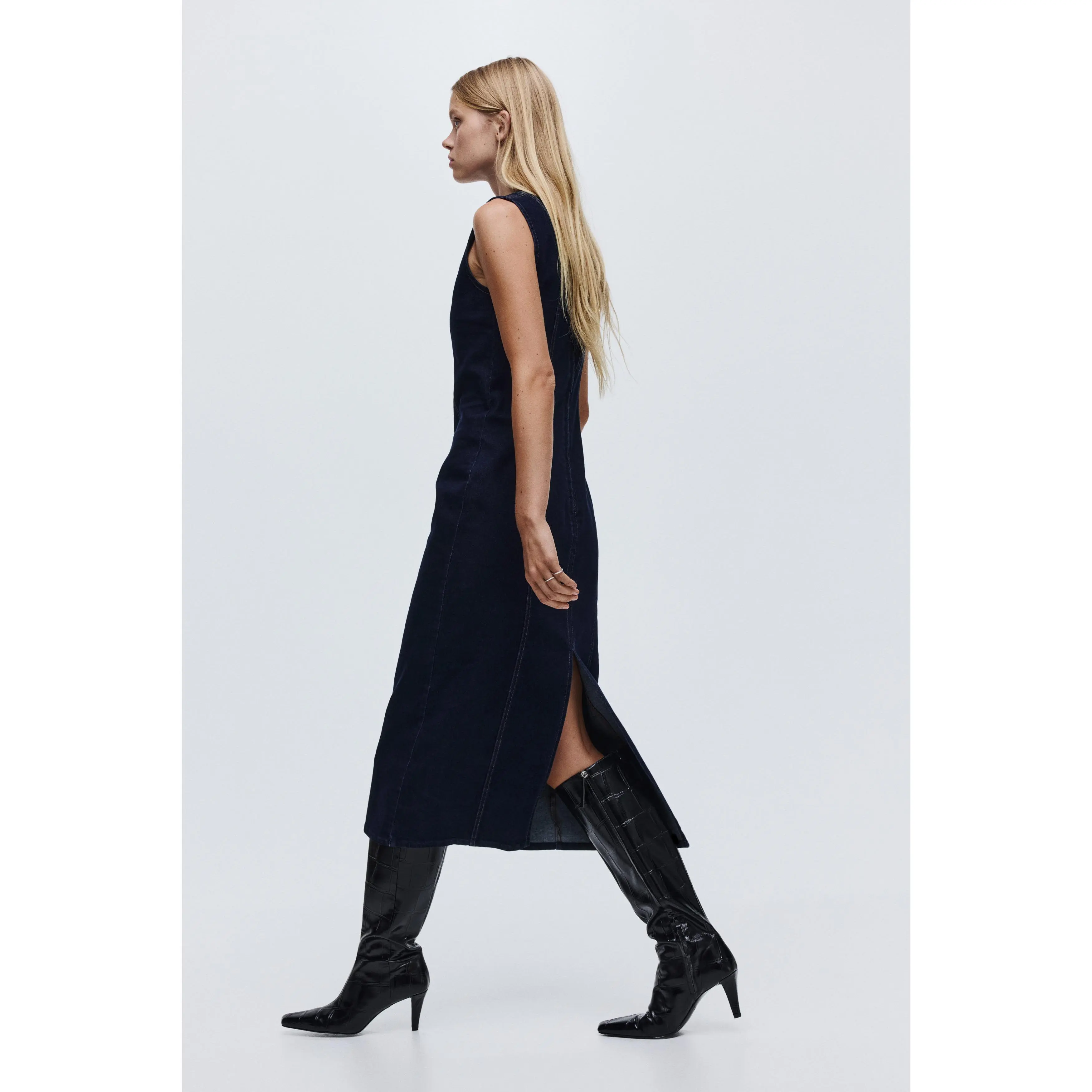 H&M Sleeveless denim dress - TikTok Shop H&M Sleeveless denim dress - TikTok Shop
