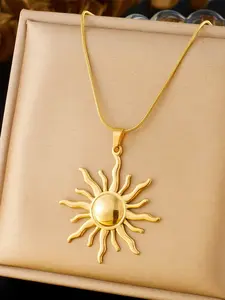 Vintage Stainless Steel Sun Totem Pendant Necklace, Simple Unique Women's Daily Party Versatile Snake Bone Chain, Fashion Jewelry, Exquisite Jewelry Gift