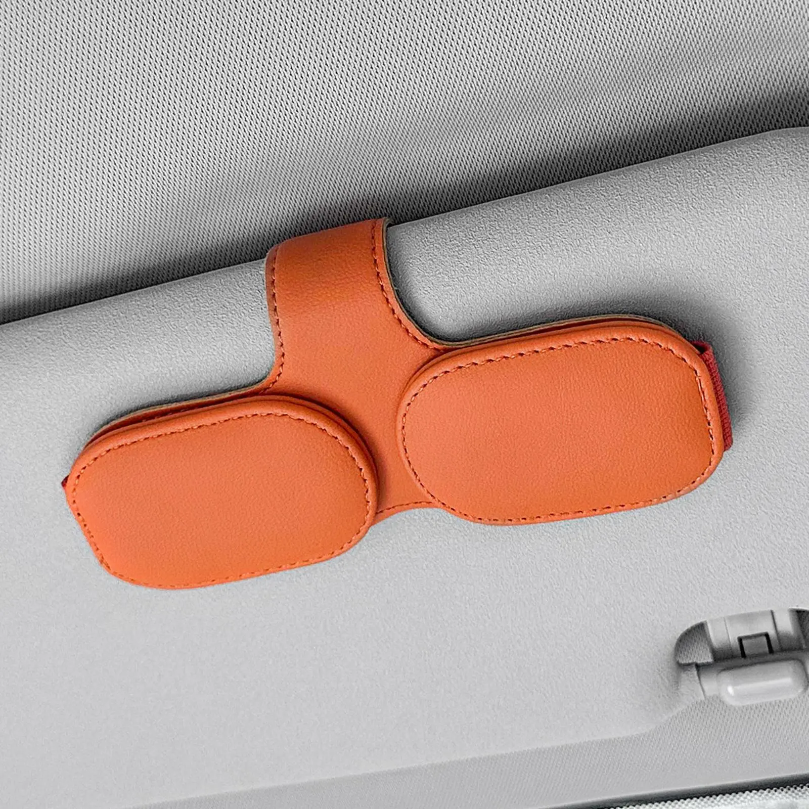 Car Sun Visor Glasses Holder, Premium PU Leather Sun Visor Storage Clip, Sunglasses, Sunglasses Holder for Car, Ticket & Card Holder Clip, Car Interior Accessories, Car Storage Organizers