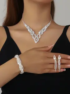 Luxurious Elegant Shimmering Evening Jewelry Set, Necklace Bracelet Earrings Trio, High-End Fashion Accessories for Special Occasions, Matching Jewelry Set