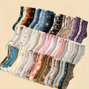 20Pairs Double Mixed Vintage 3D Relief Design Women's Middle Socks Forest Plant Flowers Soft and Comfortable Casual Women's Socks Womenswear Bridal