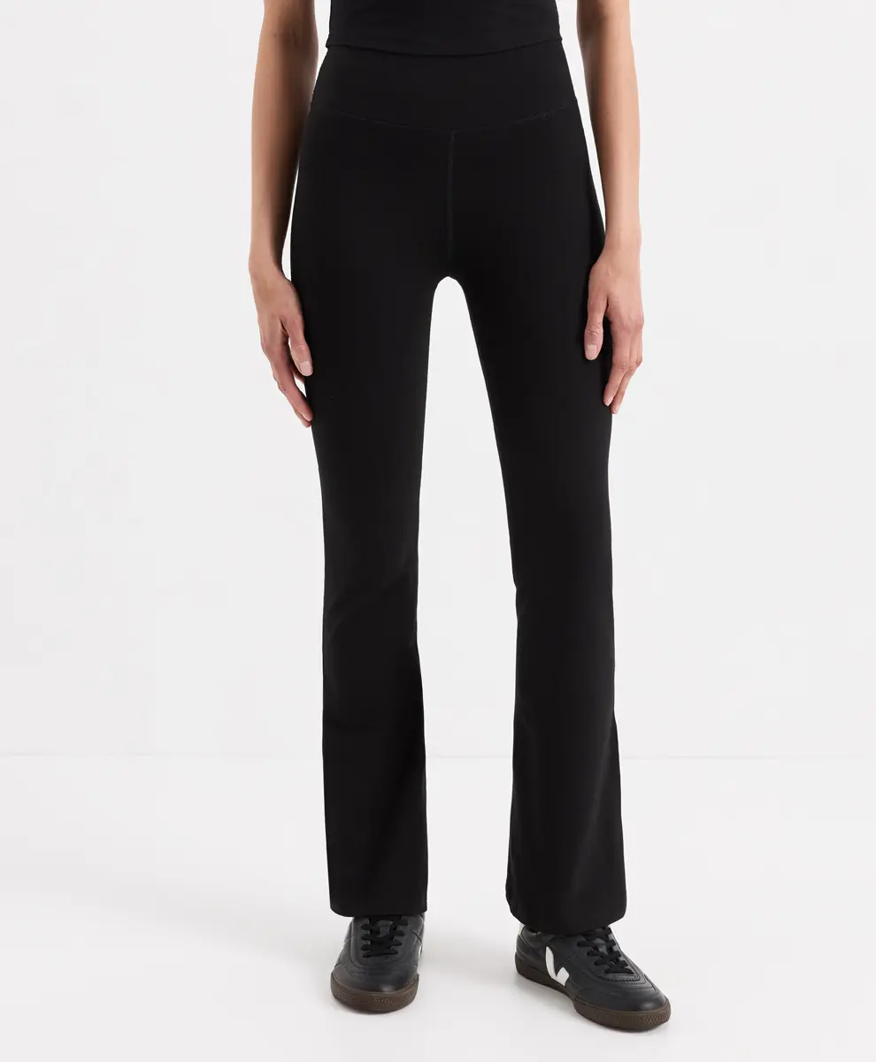 Women's Organic On the Go-To Contour Bootcut Legging
