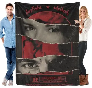 Dexter-themed flannel blanket – soft and comfortable, suitable for all seasons. Lightweight and durable, providing comfort all year round.