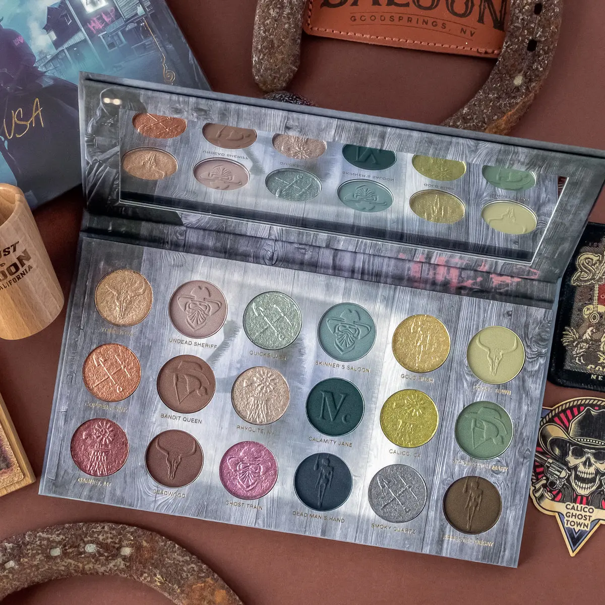 Ghost Town USA - 18 Shade Intense Eyeshadow Palette - Talc Free Oil Bronze