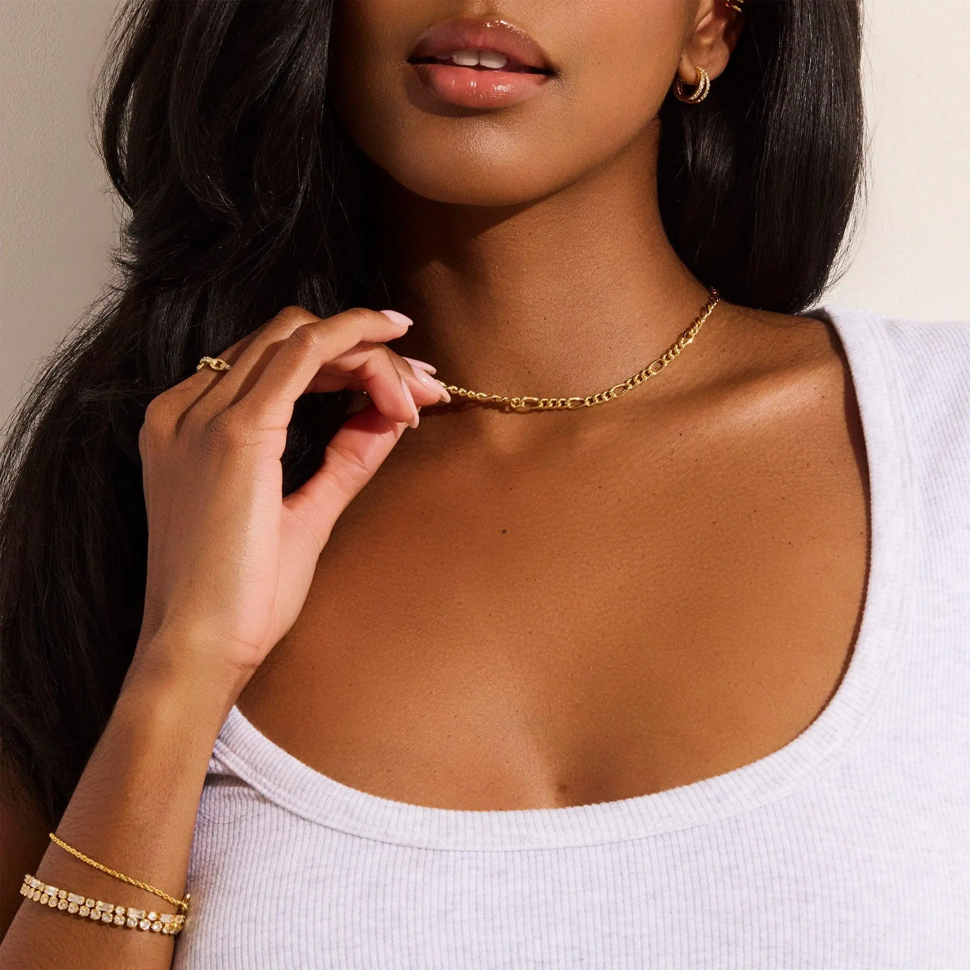 EVRY JEWELS Women's Gold or Silver Plated Hypoallergenic Figaro Chain Cash Necklace, Gold Aesthetic Costume Jewelry Accessory