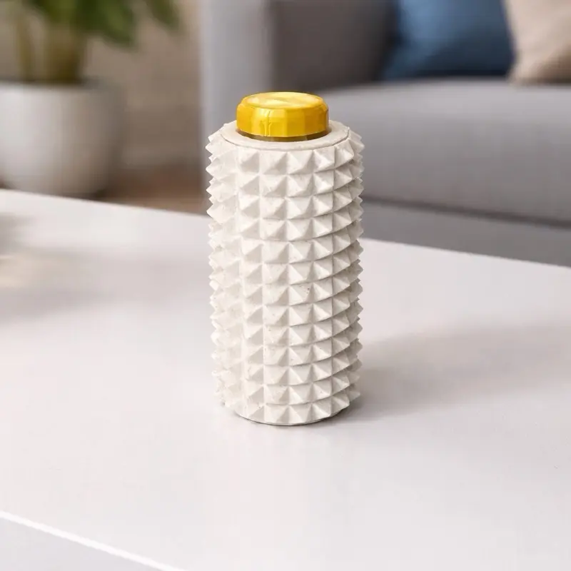 Spiky clicker