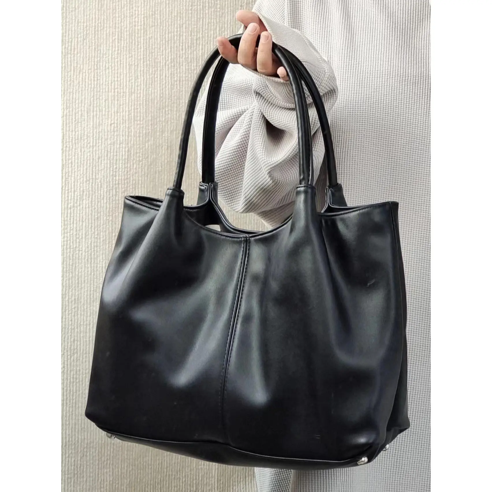 Soft Leather Tote Bag for Women, Minimalist Shoulder Bag, Large Capacity Casual Handbag, Black/White Vintage Monogram Hobo versatile commuter