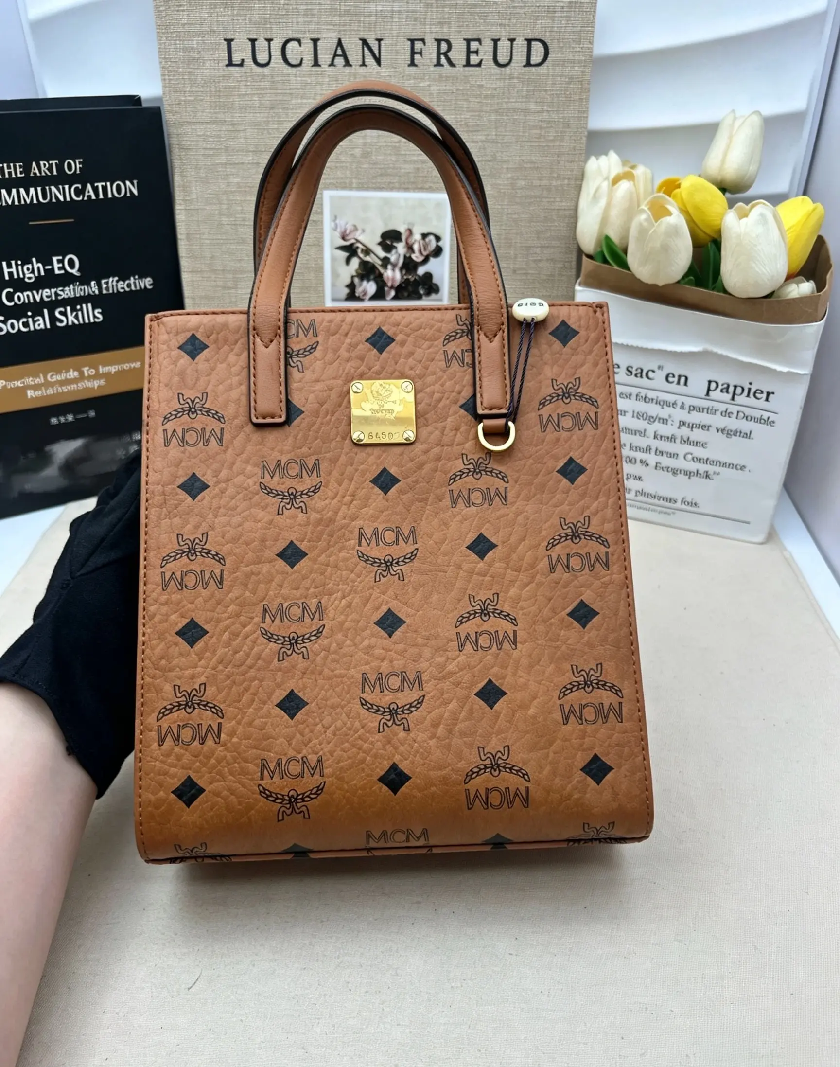 Pre-owned MCM Mini Aren Tote Bag AS260529001