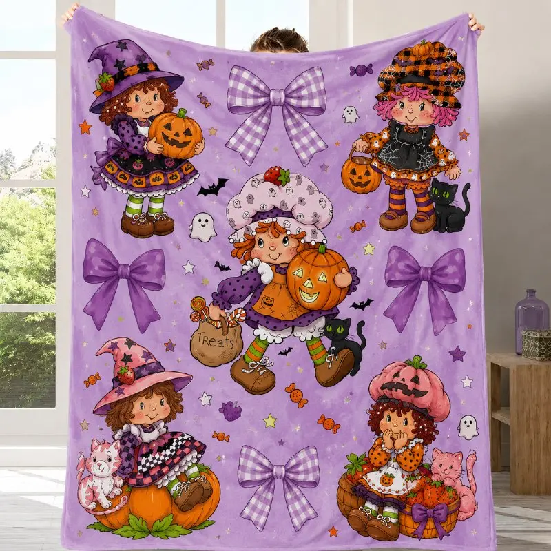Halloween Purple Strawberry Shortcake Pumpkin Blanket, Cute Halloween Blanket for Couch Sofa, Cozy Fall Decor, Soft Plush Fleece Blanket, Spooky Season Home Decor, Witch Pumpkin Cat Ghost Gift for Girls
