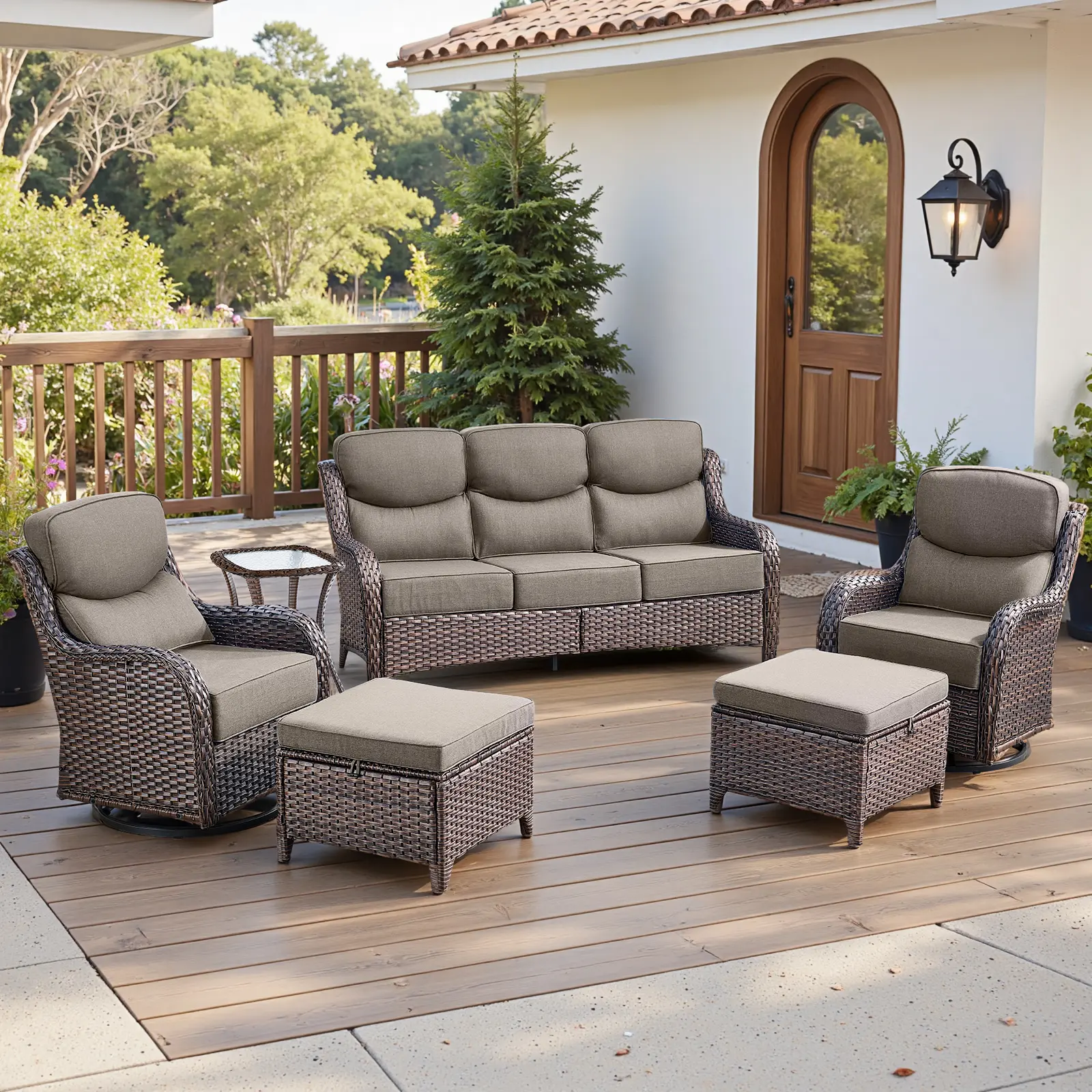 Brown Wicker / Grey Cushion