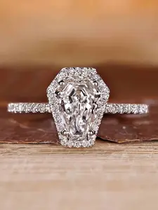 Creative Unique Coffin Shape Zircon Ring for Women, Luxury Fashion Platinum Plated, Geometric Design, All Seasons Jewelry Gift