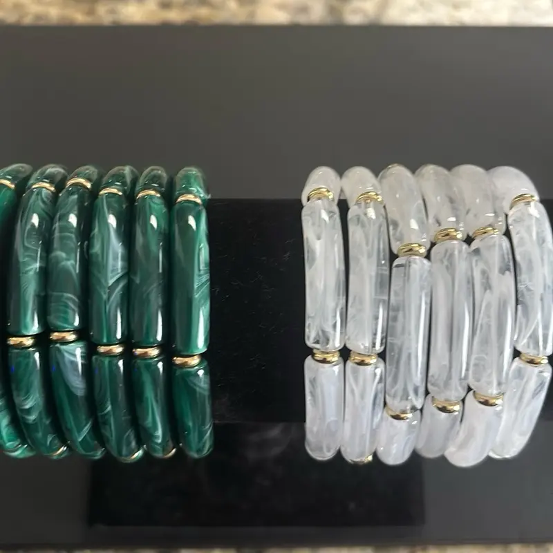 Plastic elastic bangles one size fits all set of 4