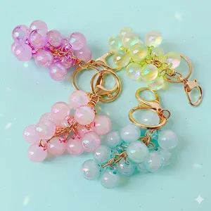 4PC/2PC Grape Keychains, Creative Cute Bubble Jelly Grape Cluster Keychain Emulational Fruit Car Key Students' School Bag Pendant Gift