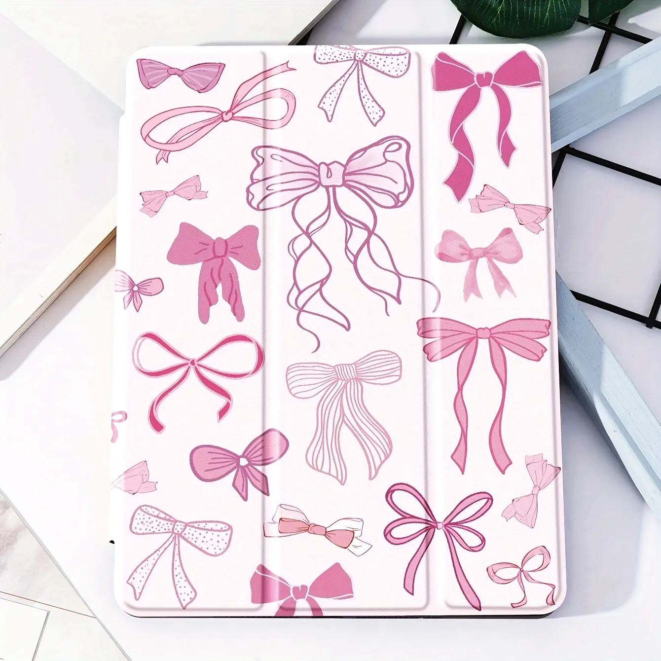 Pink bow pattern, with adjustable bracket and pen slot, foldable non-slip TPU protective case, suitable for iPad mini, iPad Air, iPad Pro/iPad 10th generation, 11th generation and other series of iPad protective cases