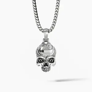 Vita, Silver Skull Pendant