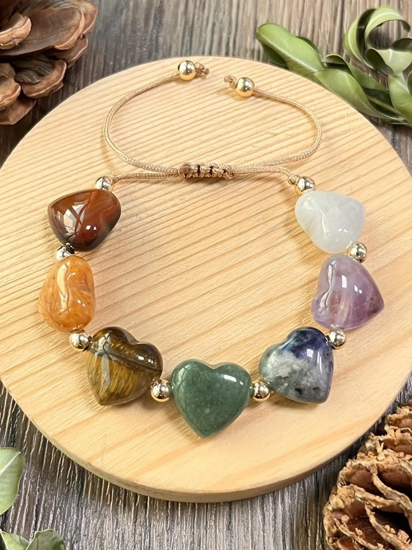 Bohemian Casual Seven Color Heart-shaped Stone Handmade Bead Adjustable Fit Bracelet for Women and Men, Retro Vintage Personality, Daily Versatile Yoga Energy Bracelet, Beaded Bracelet, Adjustable Beaded Design, Bracelet Jewelry, Bead Bracelets