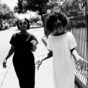 Women's Solid Color Batwing Sleeve Lounge Dress, Casual Comfy Short Sleeve Nightdress for Daily Wear, Ladies Loungewear Sleepwear for All Seasons