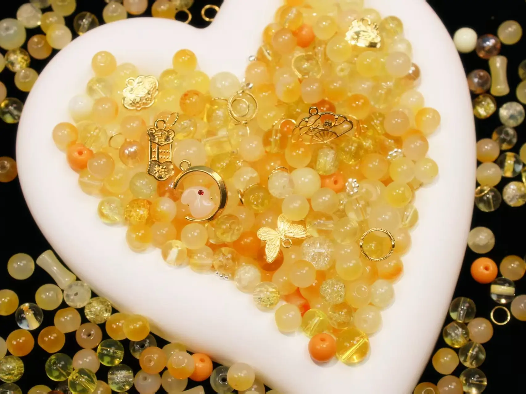 Non-Natural Crystal Colorful Soft Pastel Resin Mixed Glass Beads, 1 Box 2 Oz Generous Qty Jewelry Accessories with Included Extras for Necklaces, DIY Jewelry Making Projects - Shop Now, Soft Pastels, Accessories Included, Resin/Glass, Beads Making, Live S