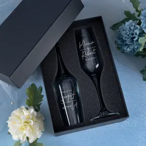 Personalized Champagne Flutes, Wedding Gift, Bridal Shower Gift, Couple Glasses