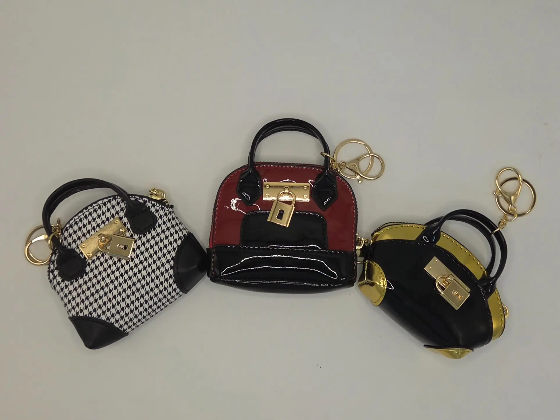 Mini Tote Bag Keychain & Purse Charm | Luxury Leather Style Micro Handbag Bag Pendant