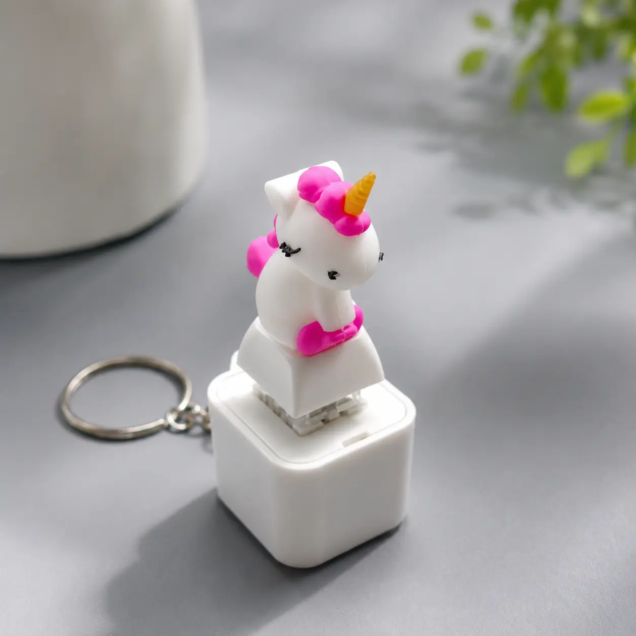 Cute Unicorn Light Up Clicker Keychain, Rechargeable Sound & LED Fidget Toy, Stress Relief Bag Charm Gift for Kids & Friends