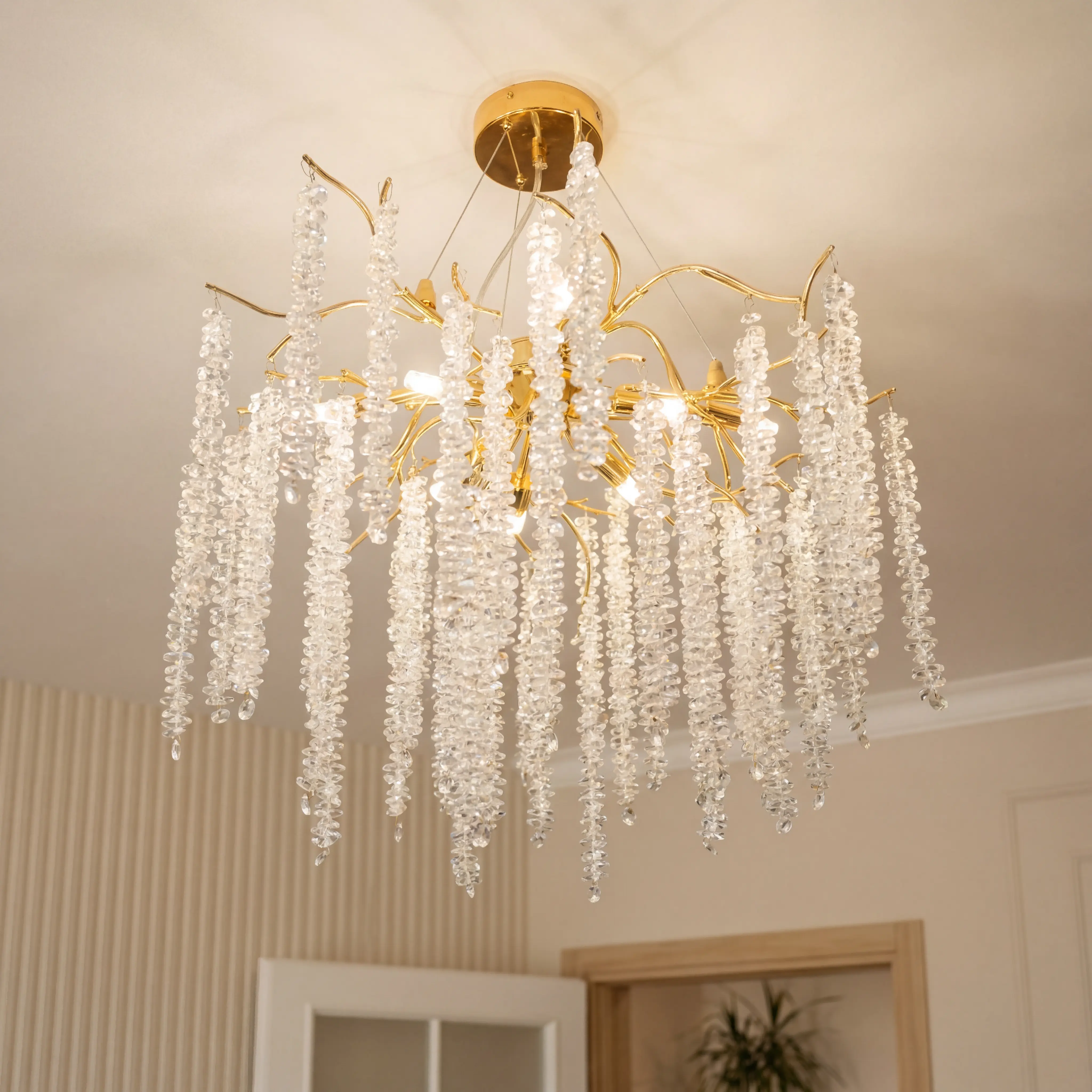 Modern Gold Crystal Chandelier, 23.6 Inch Round Raindrop Tree Branch Pendant Light, Dimmable Hanging Fixture for Dining Room Living Room Bedroom Corridor, Luxury Home Decor, Bulbs Not Included
