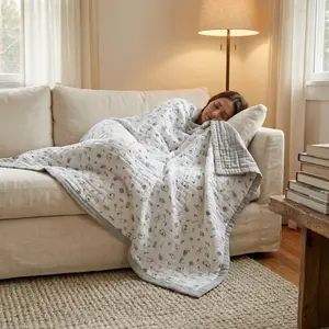 Cute Animal Print Bamboo Fiber Blankets for Sofa, Soft Skin-Friendly Nap Blanket, Large Size 120x145cm with Wide Edges, High-Quality Cartoon Pattern, Soft Cozy Blanket
