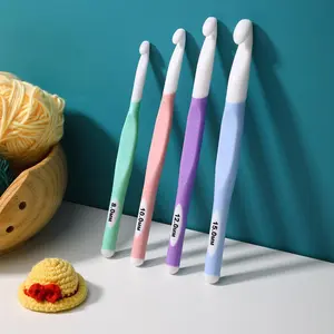 Soft Handle TPR Plastic Crochet Hook Two-Tone Large Size Knitting Tool