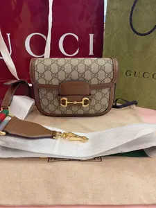 Pre-owned GUCCI CANVAS Crossbody Bags Horsebit 1955 Crossbody Bag Iconic Horsebit Design Vintage Appeal Classic Fashion Accessory