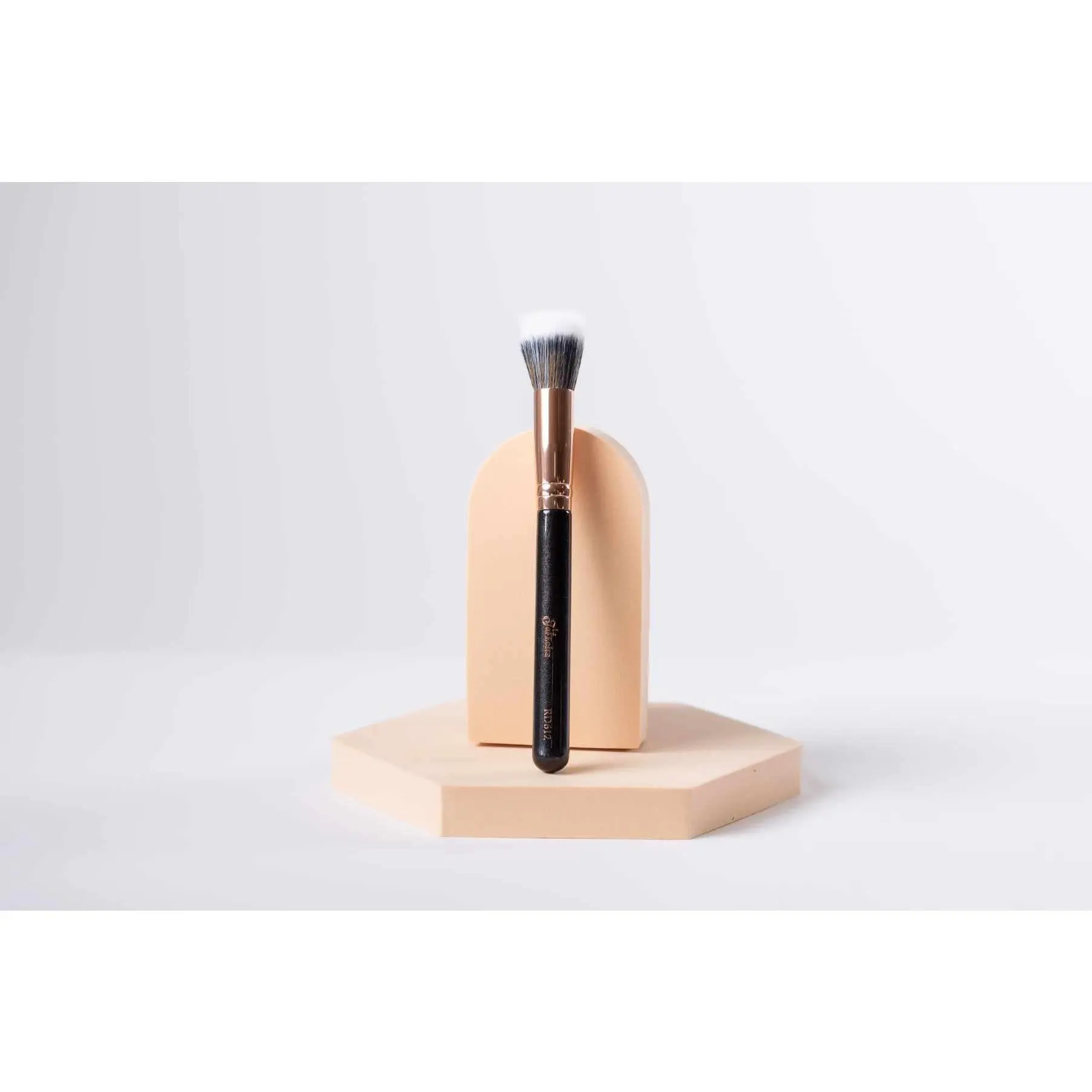 No. RD612- Blush & Bronzer Duo Fiber Brush