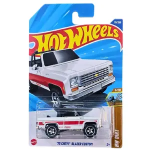 Hot Wheels HW Dirt '75 Chevy Blazer Custom Diecast Car