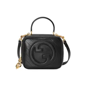 Gucci Blondie Leather Shoulder Bag with Interlocking G Logo and Zipper Closure for Women in Black