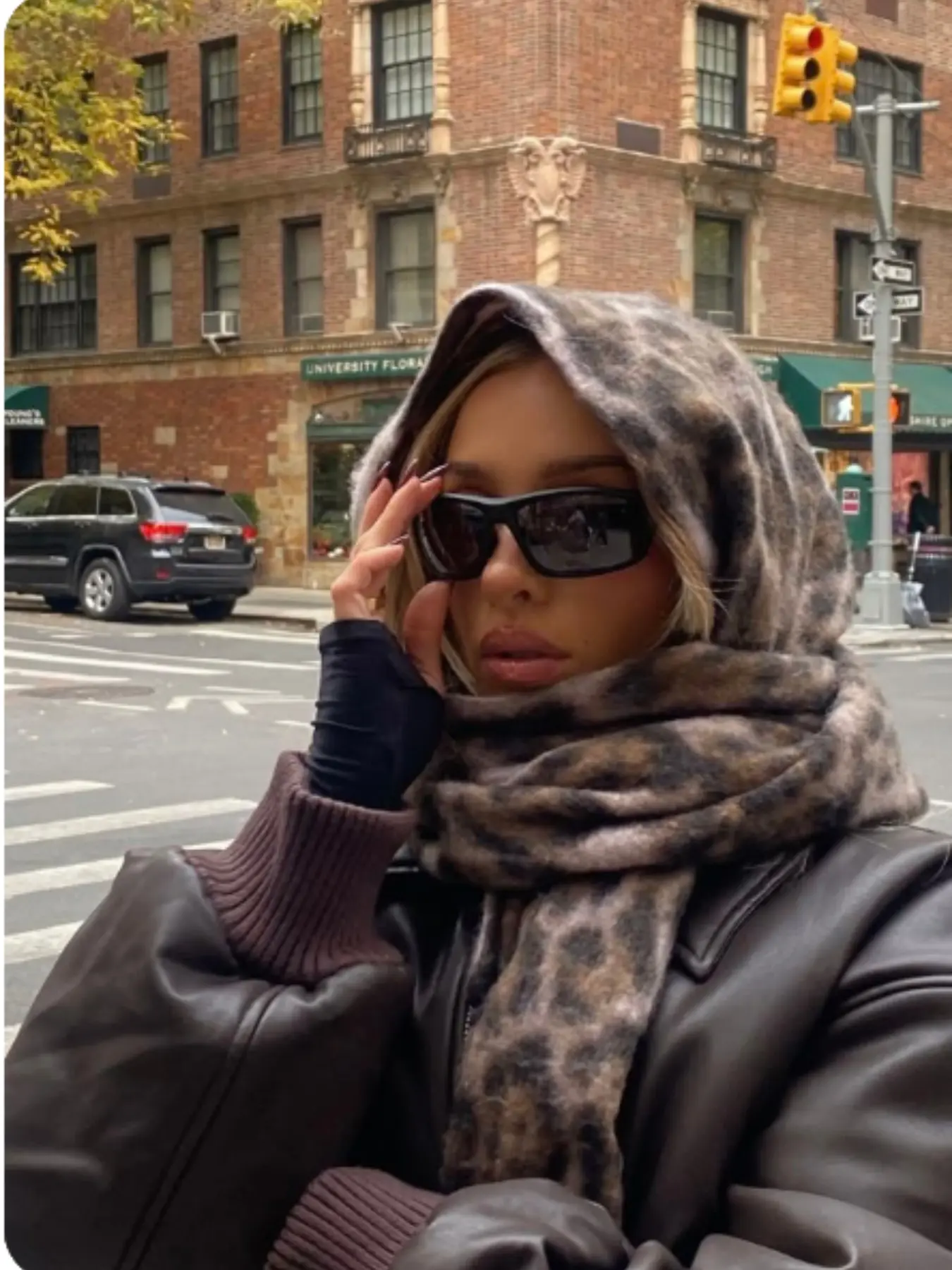 Women's Casual Fashion Imitation Cashmere Scarf | Leopard Print Light Luxury European & American Style Shawl | Convertible to Headscarf | Versatile A/W Warm Accessory