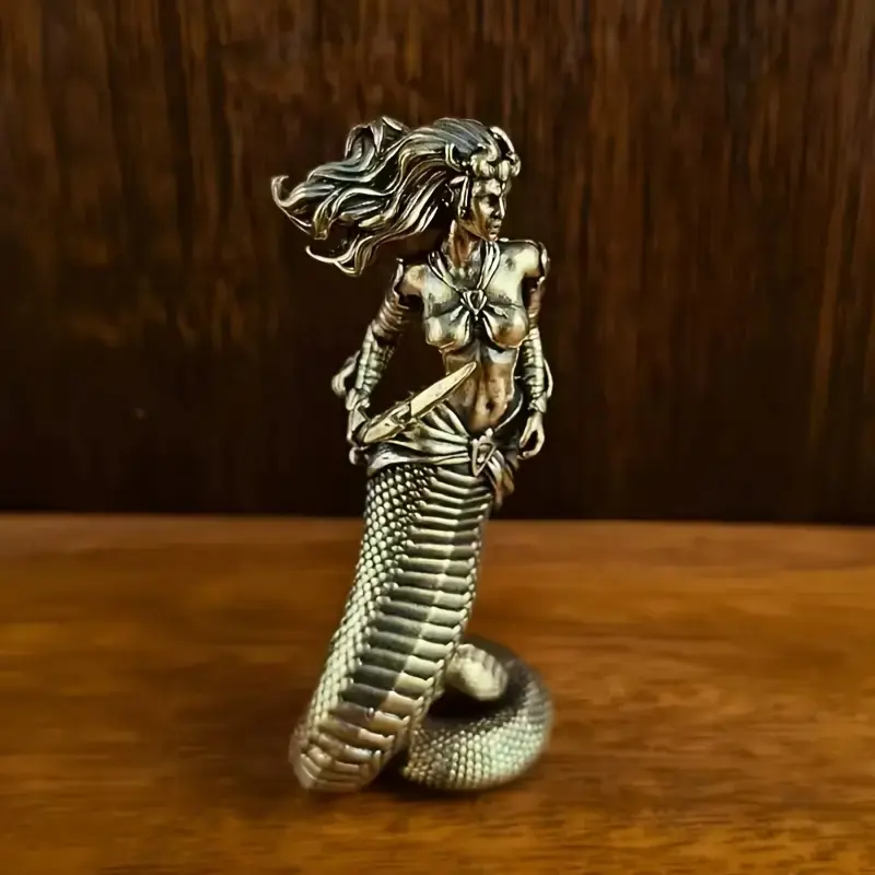 Greek Mythology Medusa Brass Statue, Creative Snake Woman Figurine, Solid Metal Decor, Home Office Desktop Decoration, Indoor Ornament, Figure Decor, Decorative Piece, No Power Needed