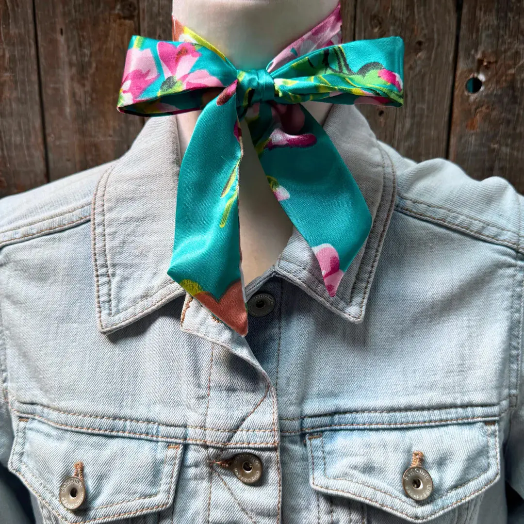 Rodeo Drive Turquoise and Pink Floral Twilly