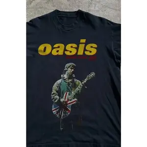 Noel Gallagher - Oasis Maine Road 1996 Concert Unisex Black S-5XL T-Shirt