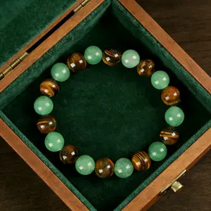 eye color bracelet trend