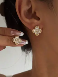 Silver Color Four-Leaf Clover Earrings, Elegant Plain Design, Copper Chain Material, All Seasons Jewelry, Chic Floral Ear Studs