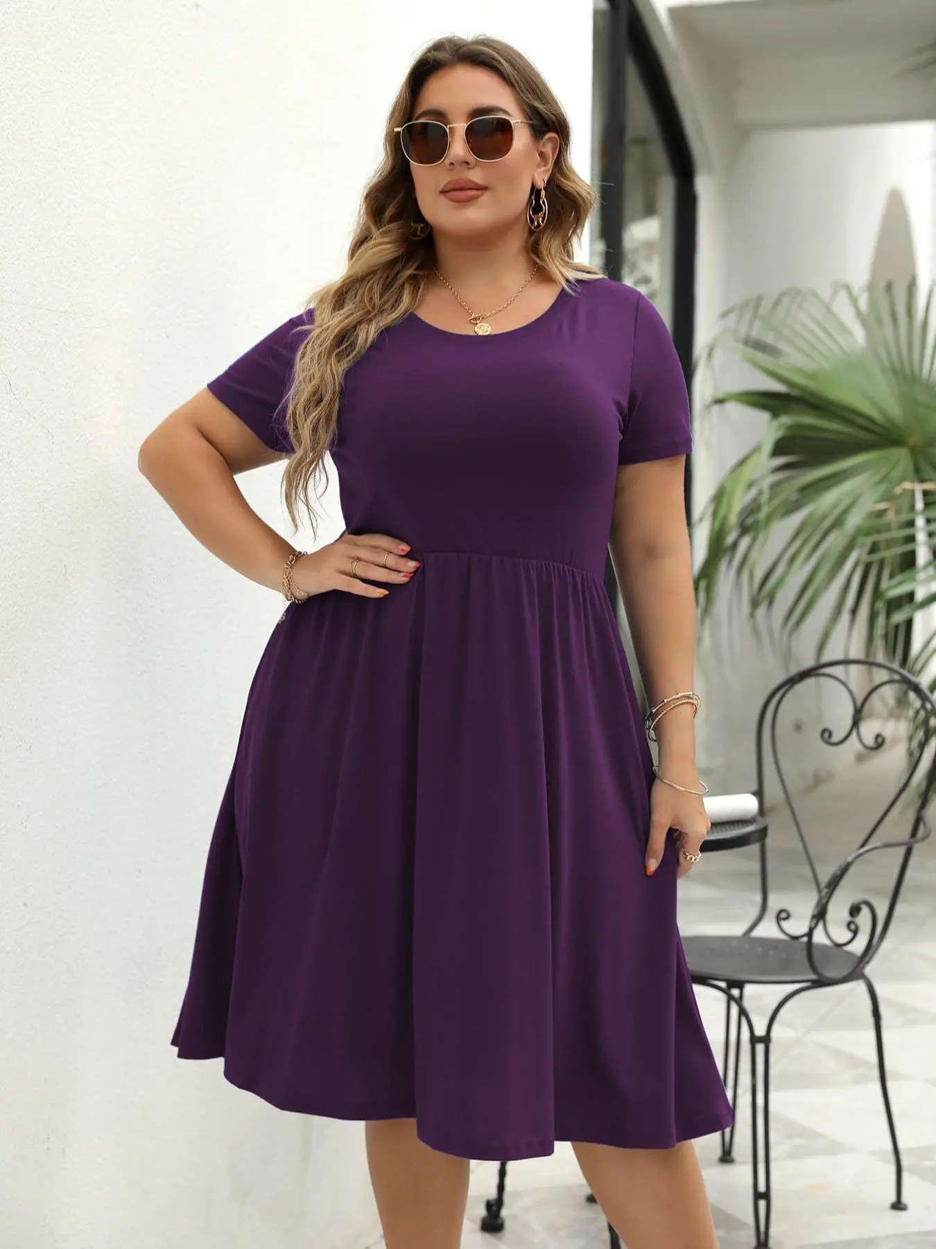 Women's Round Neck Crewneck Short Sleeve Waist-Cropped Plus Size Summer Print Dress with Pockets, Plain Casual Style, Elastic Comfortable Fabric, Ideal for Daily Wear, Apparel
