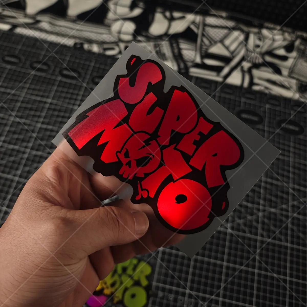1PC piece Super Motorcycle Reflective Sticker - Bold Font Motorcycle, Scooter, Car, E-Bike Decoration - for Racing, Commuting, Off-Road - Easy to Apply and Glass Decoration, Motorcycle Accessories, Eye-catching Sticker, Weather-resistant, Sticker Decals