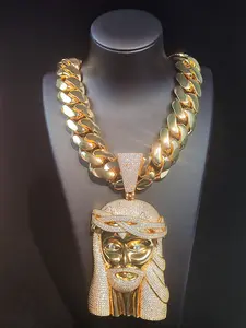 【JIKU】Jesus Pendant & Cuban chain CZ Plain Golden Chain